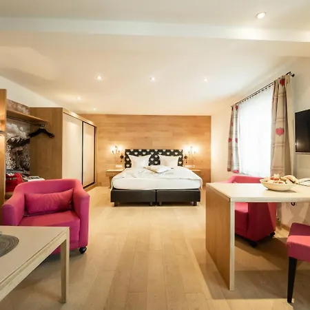 Hotel Adler 4*