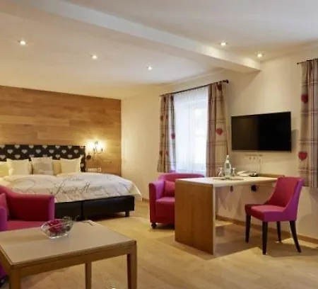 Adler Hotel
