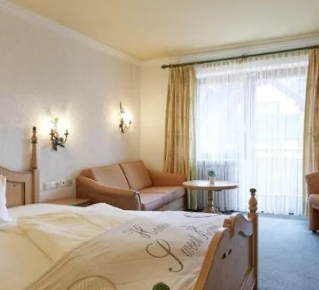 Adler Hotel