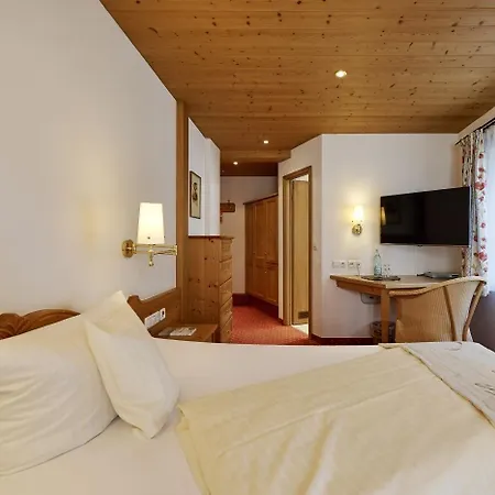 Adler Hotel 4*